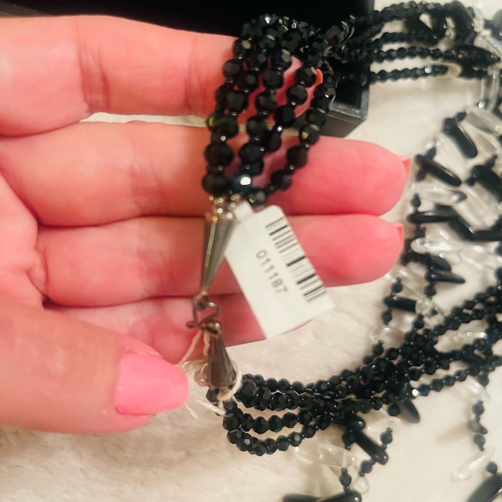 STATEMENT NECKLACE - Picture 5 of 5